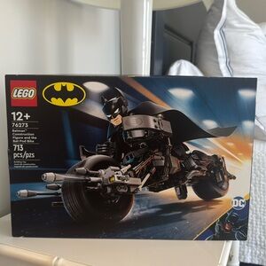LEGO Super Heroes: Batman Construction Figure and the Bat-Pod Bike (76273)